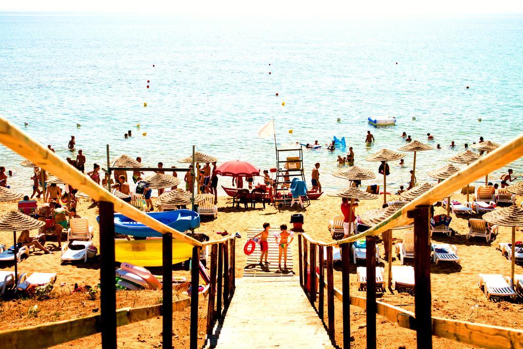 Villaggio Spiagge Rosse Capo Rizzuto Luaran gambar